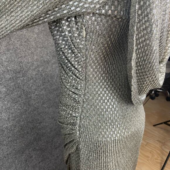 Eliza J Women's Sz 10 Silver Champagne Metallic Long Sleeve Draped Back Rushed. - Picture 3 of 12